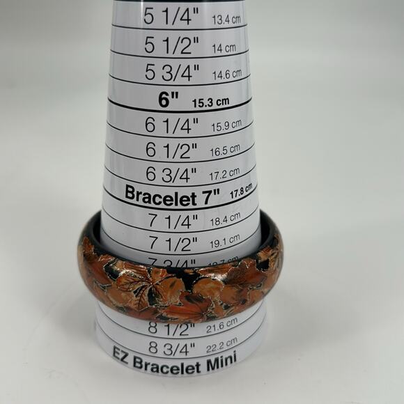 Fall leaves hand painted bangle bracelet - Picture 4 of 4